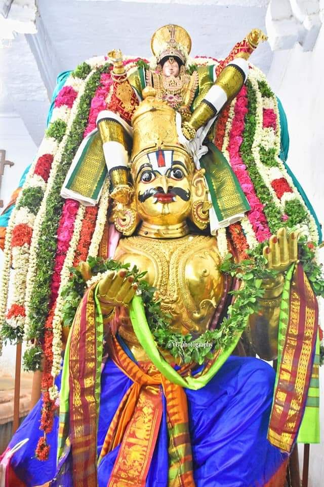 Garudasevai Asthanam at MGR Nagar Prasanna Venkatesa perumal Kovil Chennai 