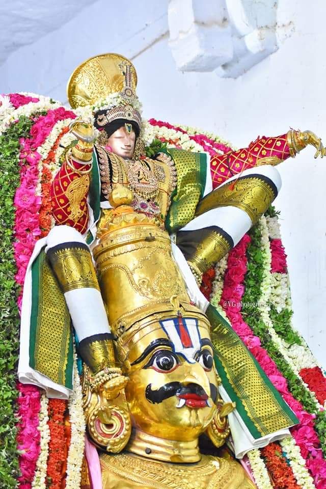 Garudasevai Asthanam at MGR Nagar Prasanna Venkatesa perumal Kovil Chennai 