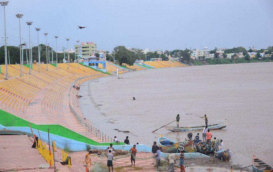 Godavari Floods Photos