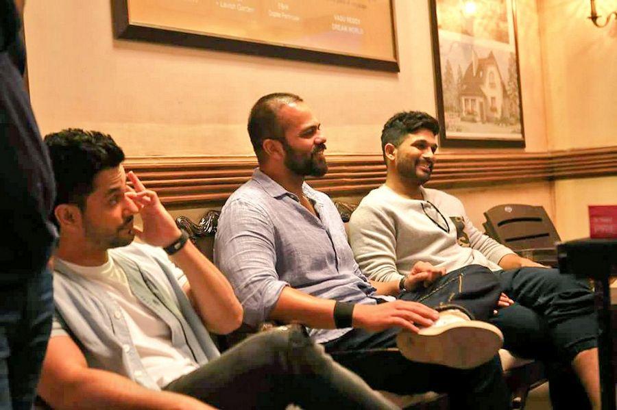 Golmaal 4 Team Invited Stylish Star Allu Arjun to their Sets Photos