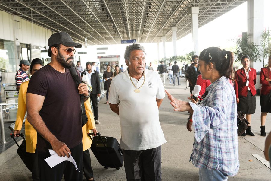 Guru Movie New Working Stills