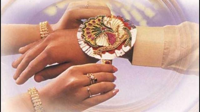 Happy Raksha Bandhan 2018 Quotes & Wishes Images