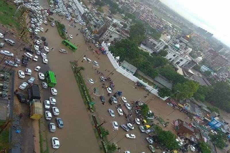 Heavy Rain Lash Chandigarh & Surrounding Areas Photos