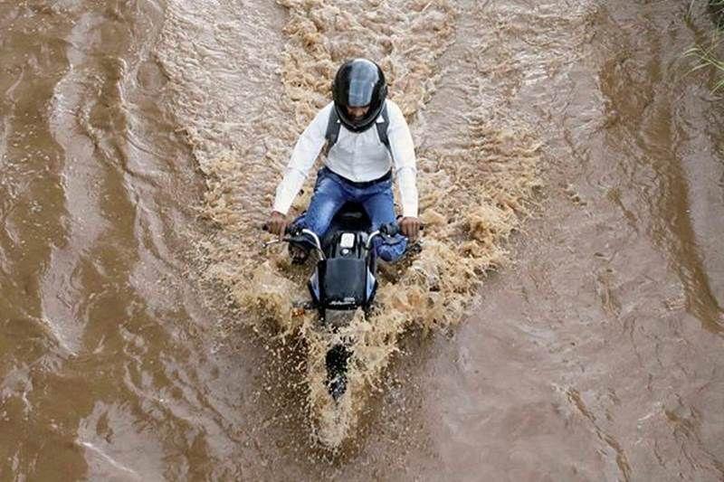 Heavy Rain Lash Chandigarh & Surrounding Areas Photos