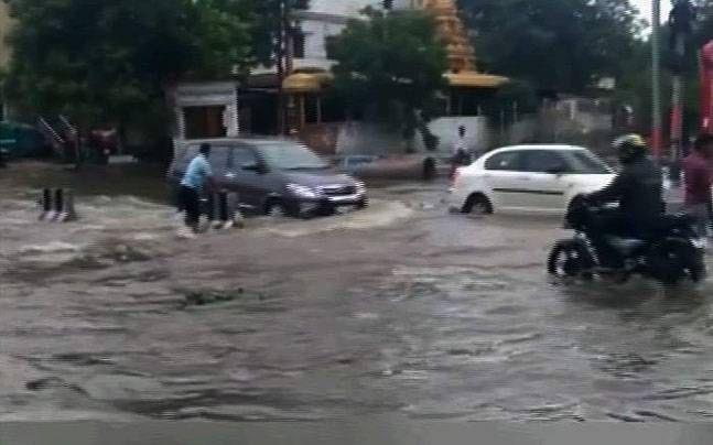 Heavy Rain in Hyderabad City Photos