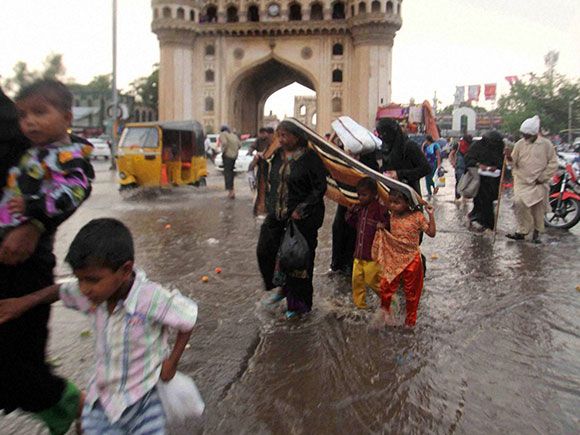 Heavy Rain in Hyderabad City Photos