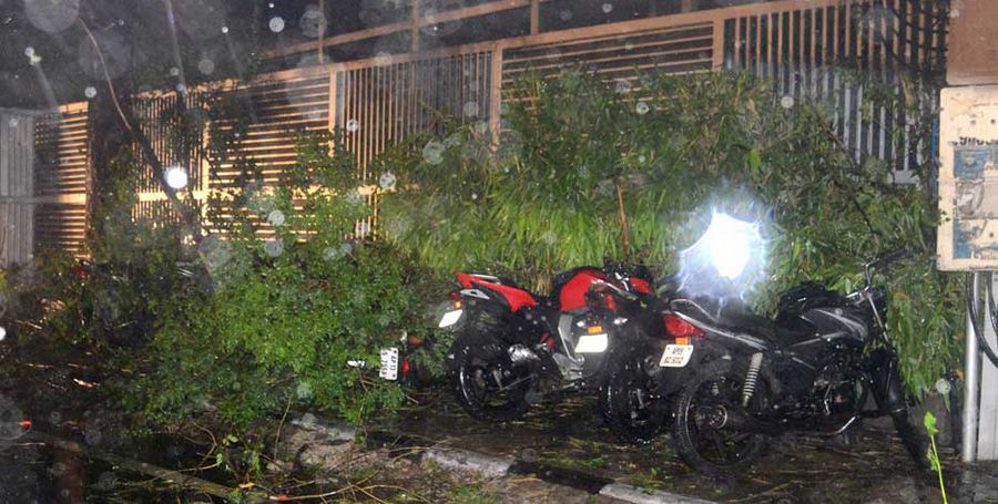 Heavy Rain in Hyderabad City Photos