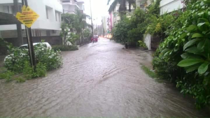 Heavy Rain lashes Maharashtra Photos