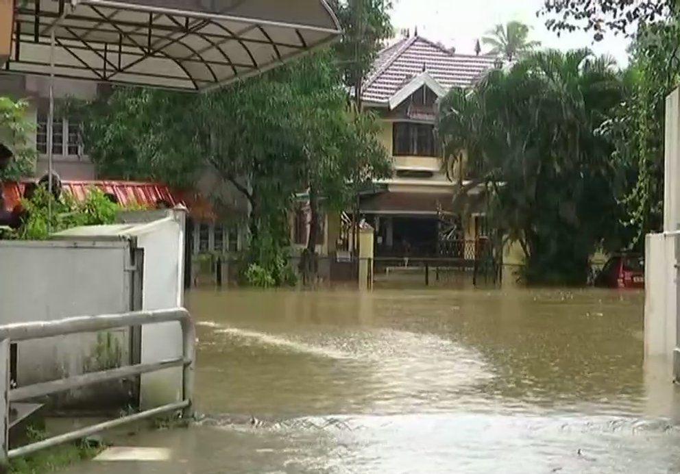 Heavy Rains Continue in Kerala, some relief Camps Get Flooded