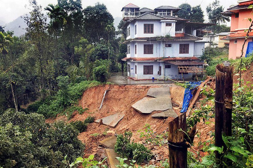 Heavy Rains Continue in Kerala, some relief Camps Get Flooded