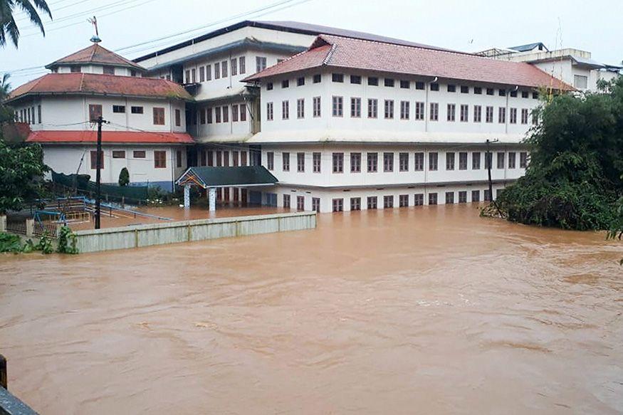 Heavy Rains Continue in Kerala, some relief Camps Get Flooded