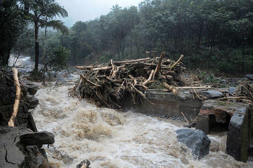 Heavy Rains Continue in Kerala, some relief Camps Get Flooded