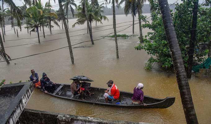 Heavy Rains Continue in Kerala, some relief Camps Get Flooded