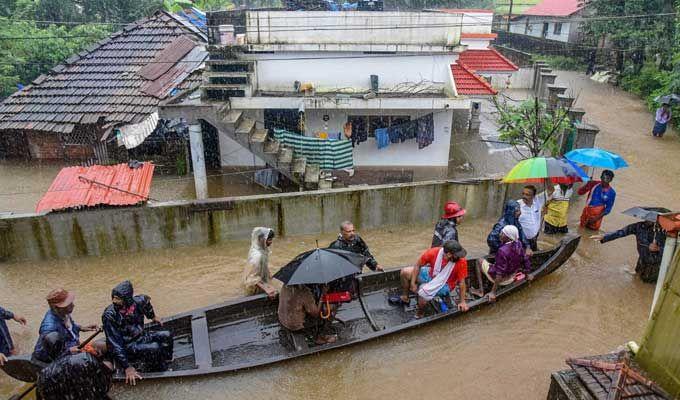 Heavy Rains Continue in Kerala, some relief Camps Get Flooded