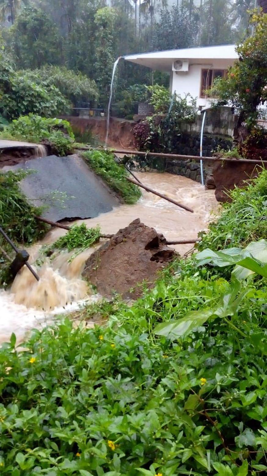 Heavy Rains Continue in Kerala, some relief Camps Get Flooded