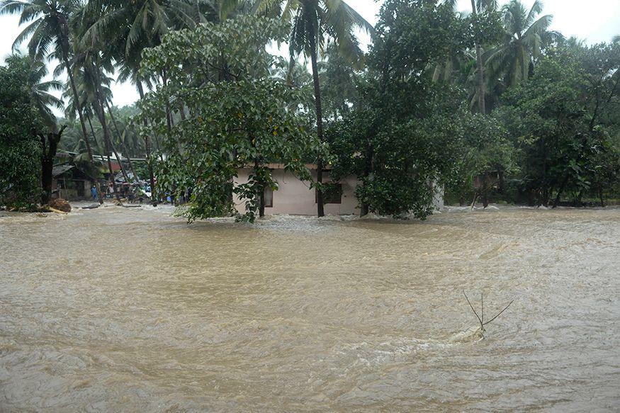 Heavy rains and floods devastate normal lives of Kerala, houses washed away