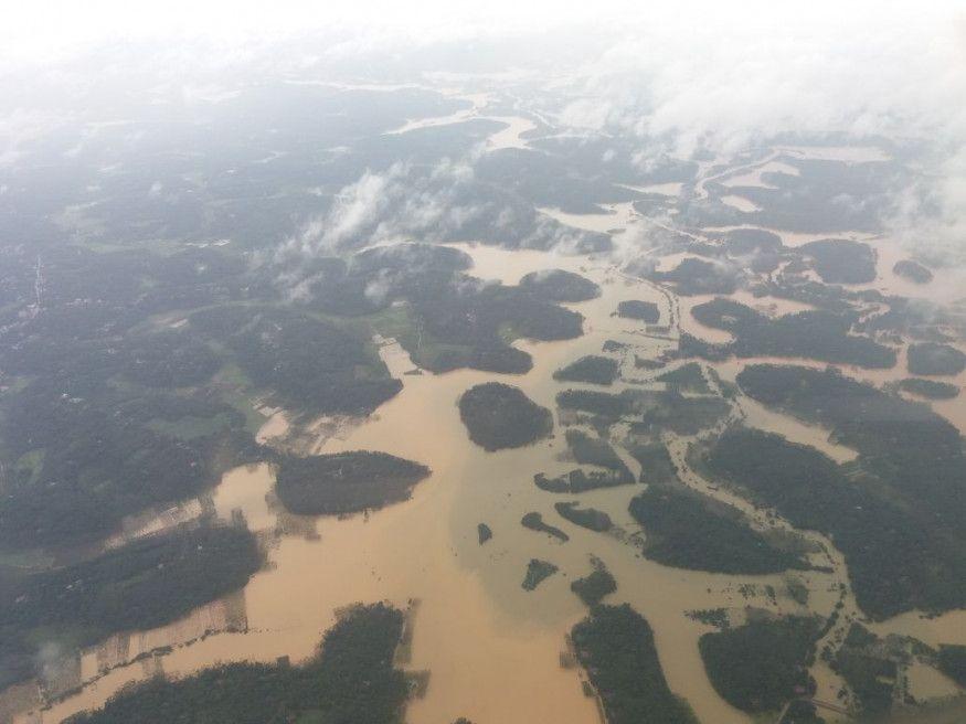 Heavy rains and floods devastate normal lives of Kerala, houses washed away