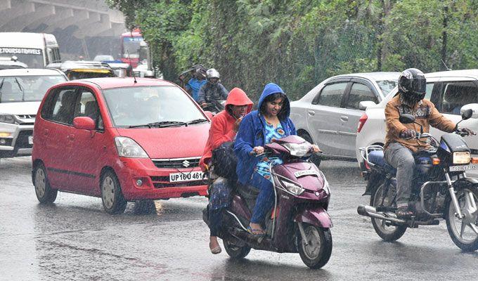 Heavy rains batter several parts of Telangana & coastal Andhra