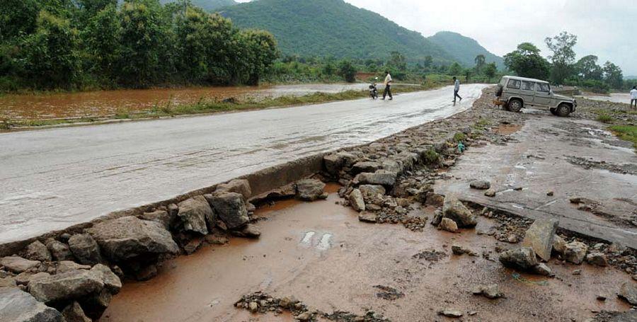 Heavy rains continue to lash out Hyderabad City