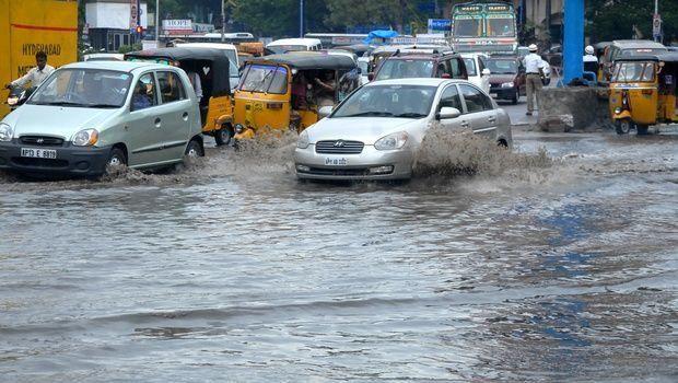 Heavy rains continue to lash out Hyderabad City