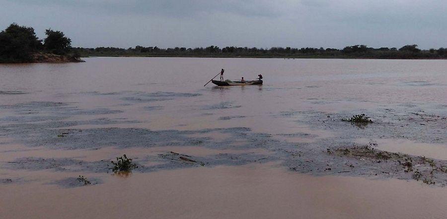 Heavy rains continue to lash out Hyderabad City