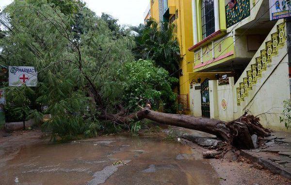 Heavy rains continue to lash out Hyderabad City