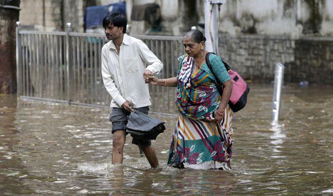 Heavy rains continue to lash out Mumbai City Photos