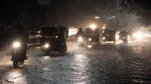 Heavy rains continue to lash out Mumbai City Photos
