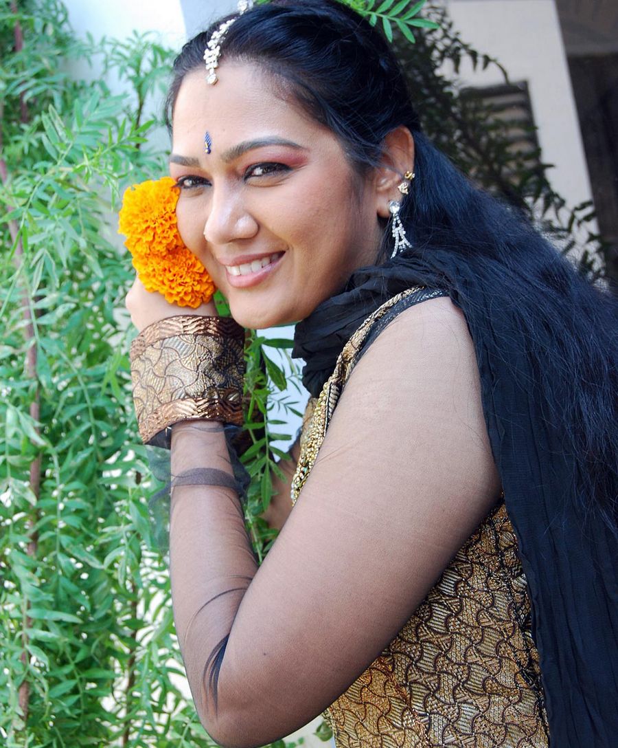 Hema Aunty Unseen Photo Collection