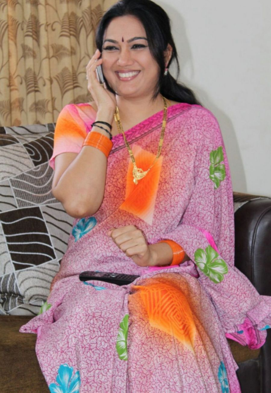 Hema Aunty Unseen Photo Collection