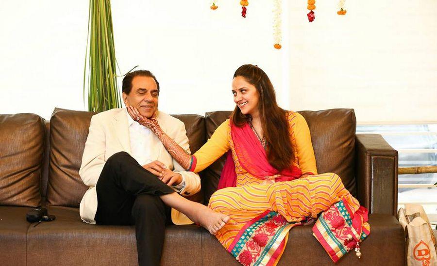 Hema Malini Younger Daughter Ahana Deol Rare Photos