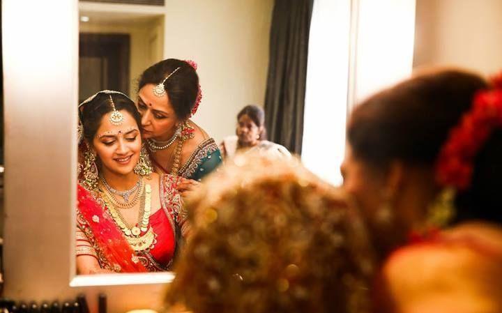 Hema Malini Younger Daughter Ahana Deol Rare Photos