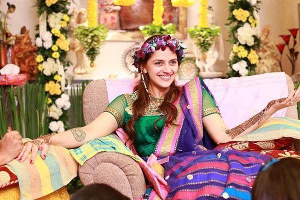 Hema Malini Younger Daughter Ahana Deol Rare Photos