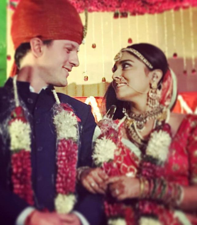 Here are the pics of Shriya Saran wedding with Andrei Koscheev