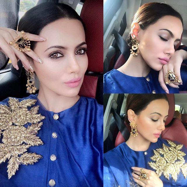 Herione Sana Khan Latest Rare & Unseen Photos