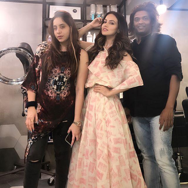 Herione Sana Khan Latest Rare & Unseen Photos