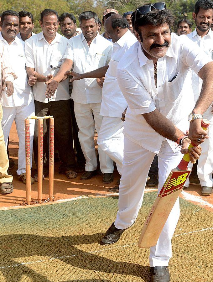 Hero Nandamuri Balakrishna Plays Cricket in Anantapur Photos