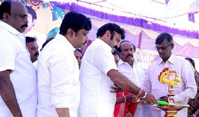 Hero Nandamuri Balakrishna Plays Cricket in Anantapur Photos