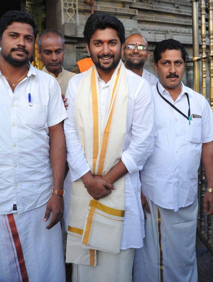 Hero Nani Visits Tirumala with Family Photos