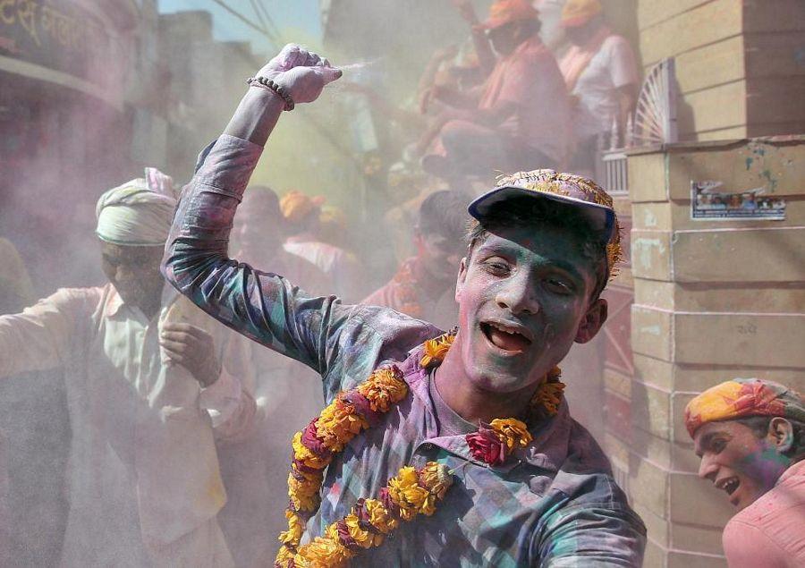 Holi Celebrations 2017 Photos in India