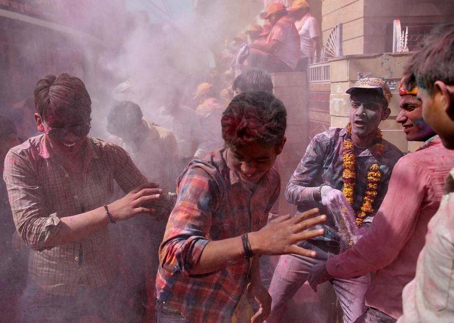 Holi Celebrations 2017 Photos in India