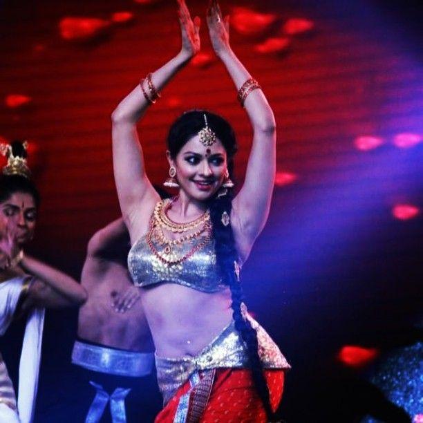 Hot And Unseen Photos of Actress Pooja Kumar