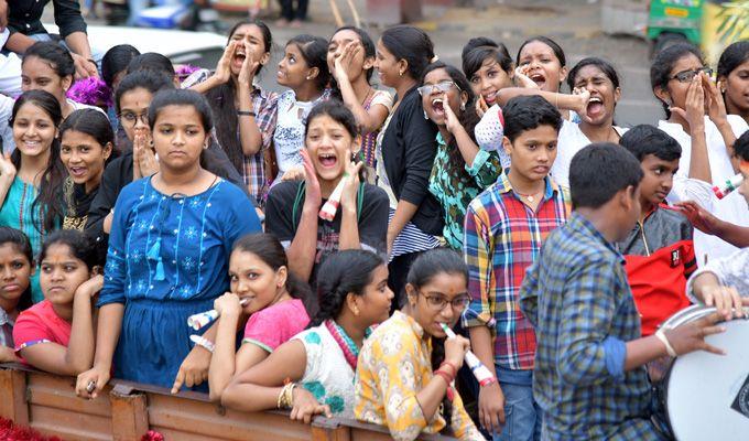 Hyderabad Ganesh Visarjan in Hussain Sagar Lake 2018 Photos