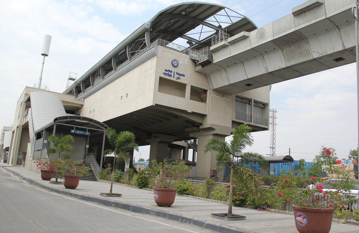 Hyderabad Metro Beautification Works Attracts City People