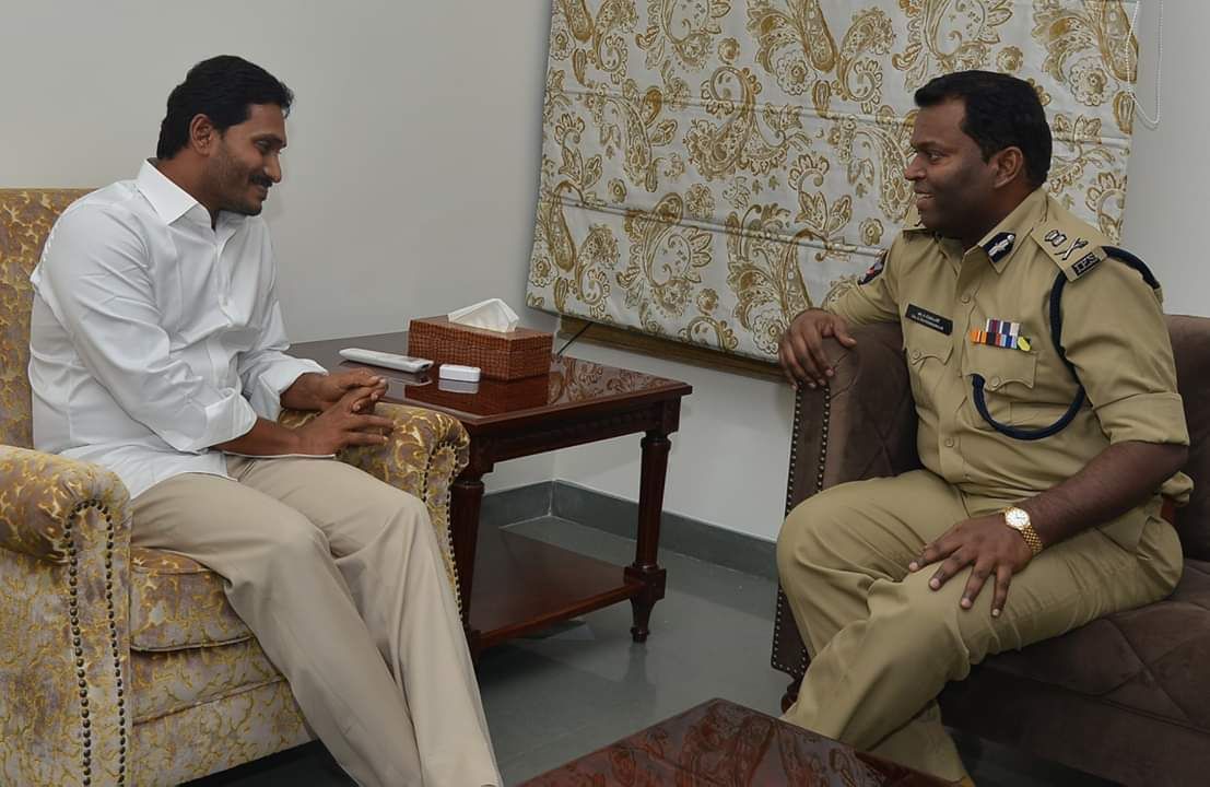 IAS and IPS Officers meeting with New CM of AP Jagan Mohan Reddy Garu