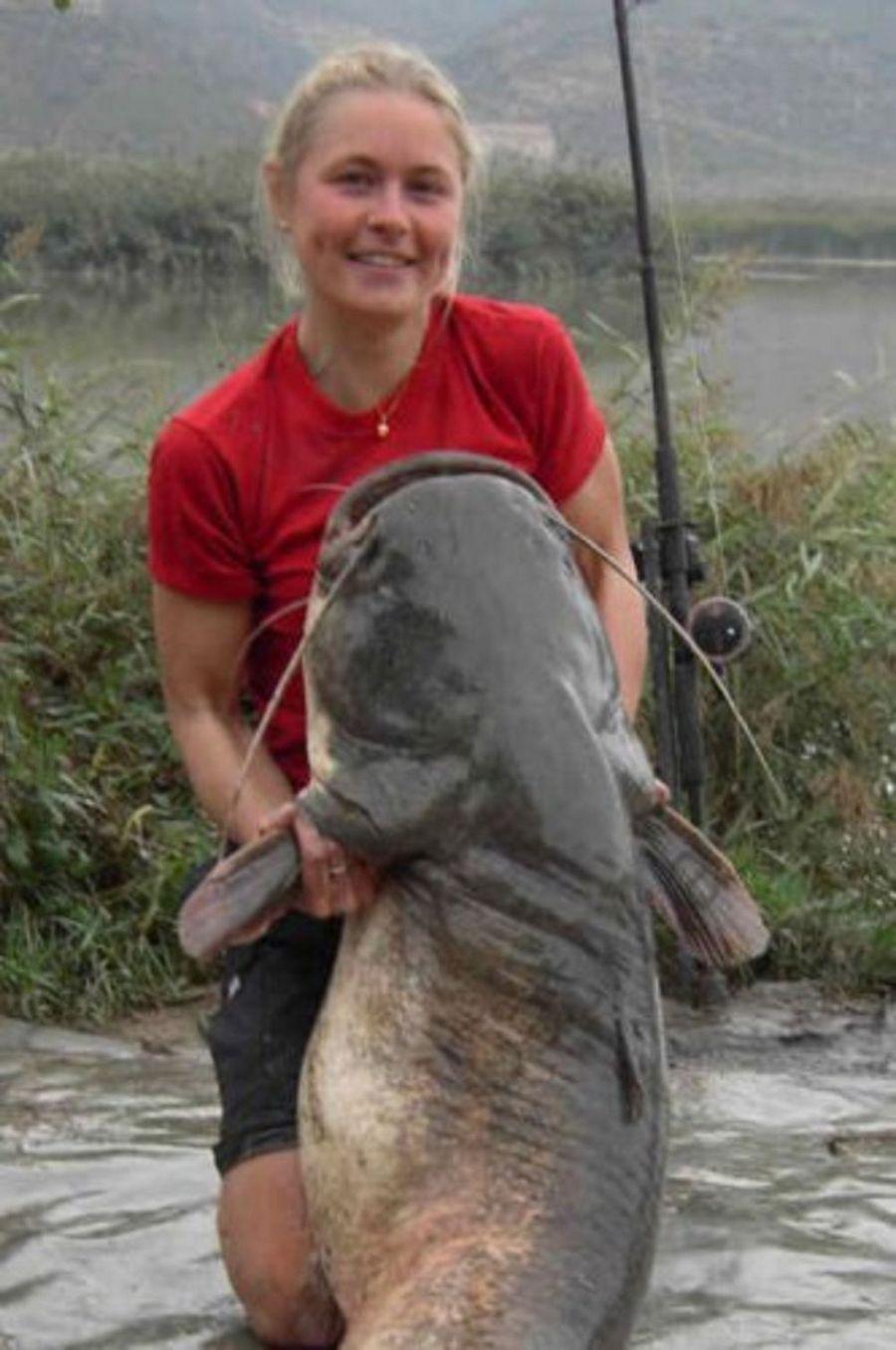 INCREDIBLE HUGE Giant European CATFISH PHOTOS