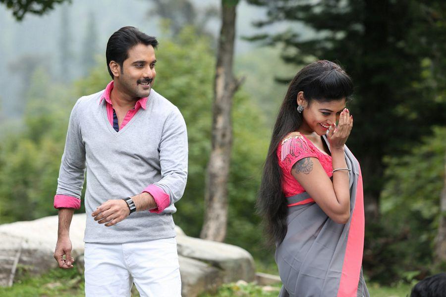 Idi Naa Love Story Movie Working Stills & Photos