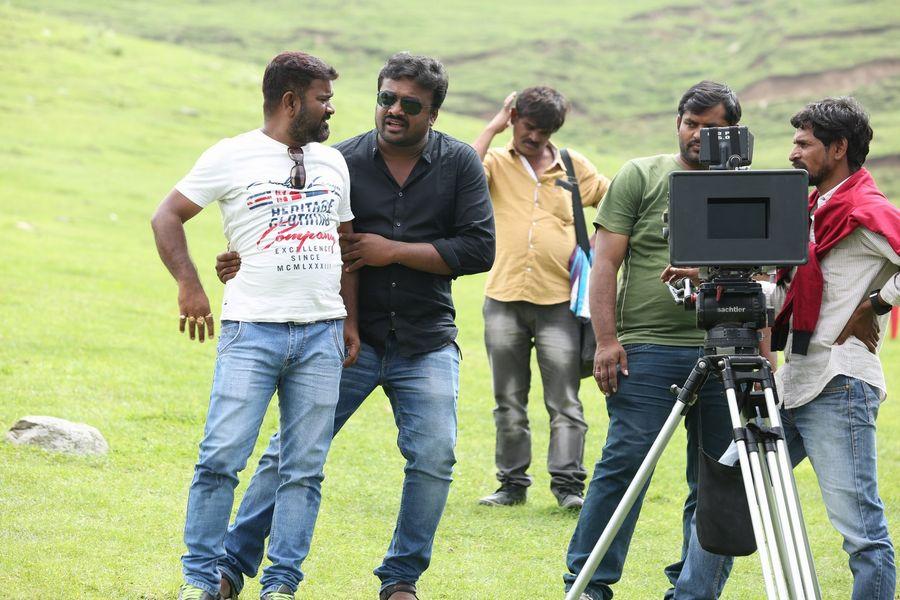 Idi Naa Love Story Movie Working Stills & Photos