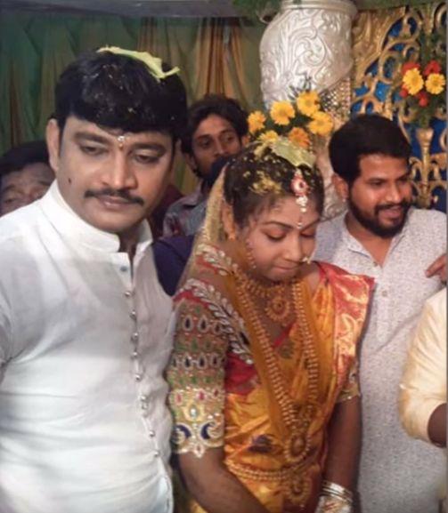 Jabardasth Comedian Dorababu Married Telugu Anchor Photos