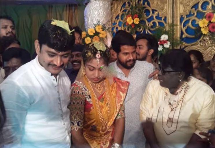 Jabardasth Comedian Dorababu Married Telugu Anchor Photos